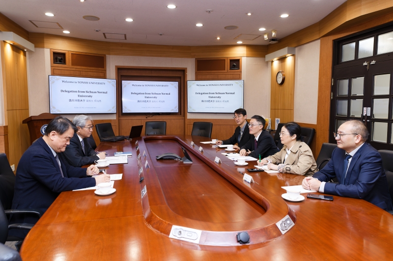 사천사범대학 총장단 접견(_EO_9725 10월 30일 사천사범대학 총장단 .jpg) 관련사진1