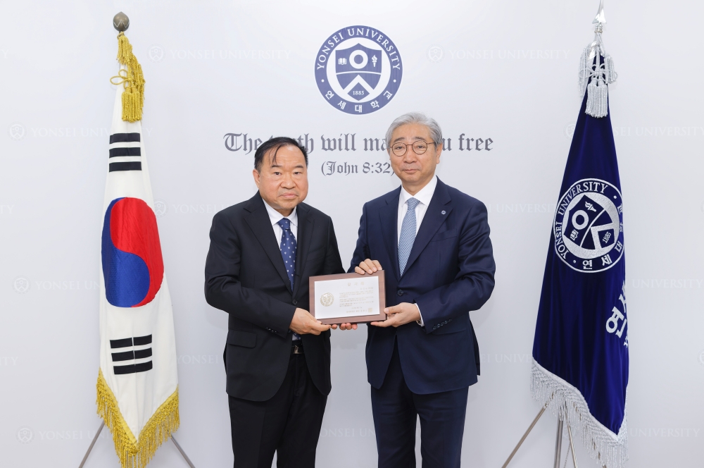 한일사료 차상석 부회장 감사패 전달식(_EO_02244월 27일 차상석 부회장 감사패 전달식-1.jpg) 관련사진1